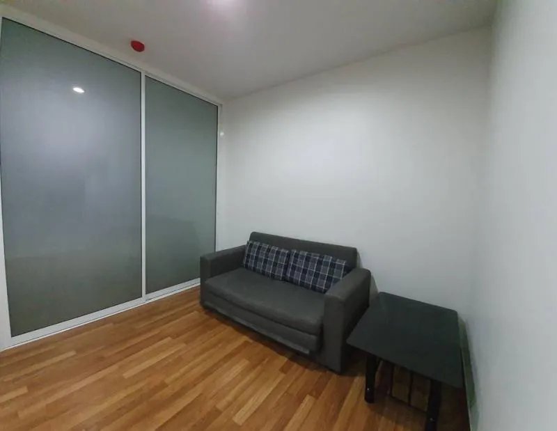 ** Condo for rent, Regent Home, Bang Son, Phase 27 ** Top floor, beautiful view, good atmosphere, decorated, ready to move in. Hurry up to reserve.