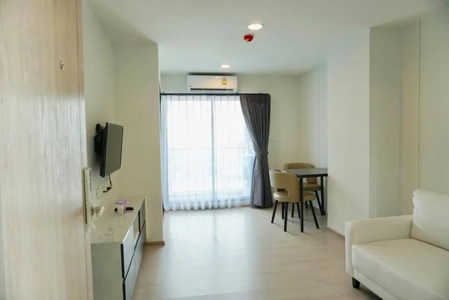 ให้เช่า คอนโด ดิ เอ็กซ์เซล กรูฟ ลาซาล 52 ตำแหน่ง​ large garden view พลาดไม่ได้แล้ว