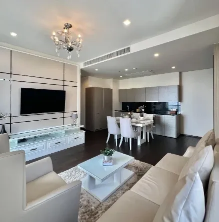 Selling The XXXIX Sukhumvit 39, 24th floor, fully furnished, beautiful and ready to move in. Book now!
