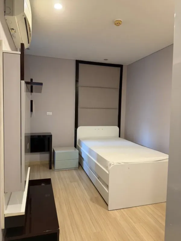 ให้เช่า The Address Phathumwan 2 ห้องนอน พื้นที่ใช้สอยเยอะ ตกแต่งคุมโทน ดีแบบนี้จะรออะไร