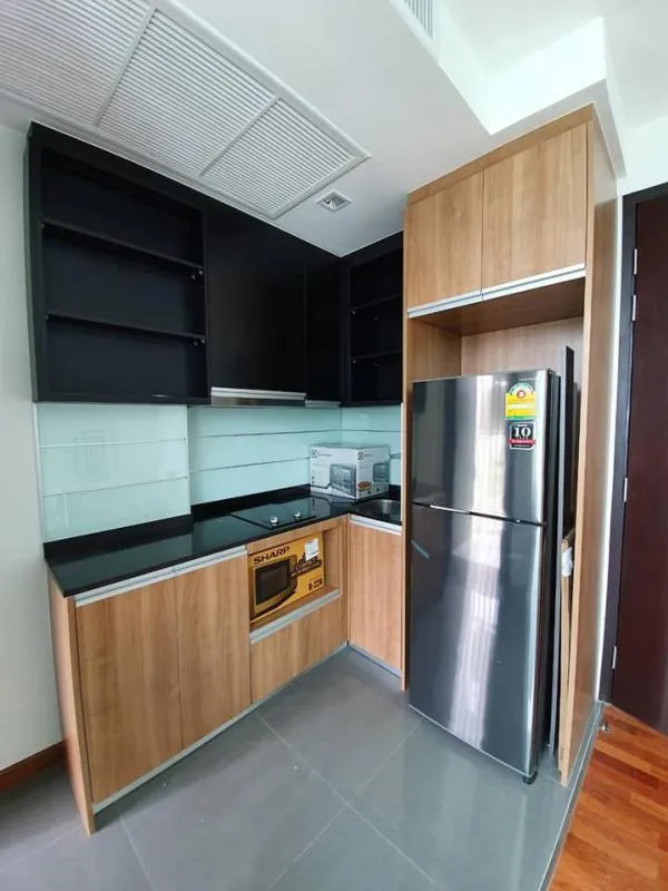 **for rent**Wish Signature Midtown Siam