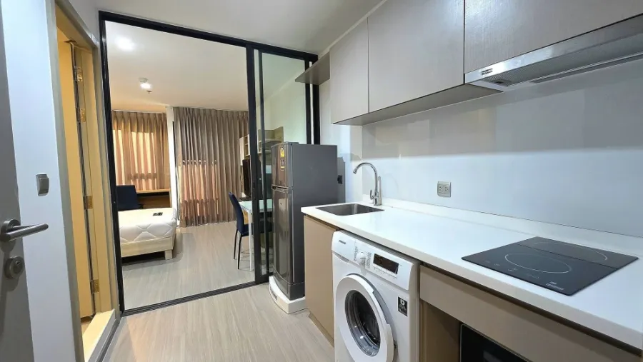 Condo for rent at Life Ladprao, ready to move in, 23rd floor with high floor view, fully furnished. Book now! Don't miss out!