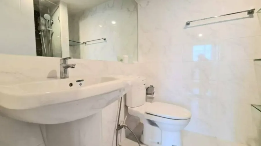 Urgent sale, The Niche Mono Condo, Sukhumvit 50, near BTS On Nut, fully furnished, do not miss!!