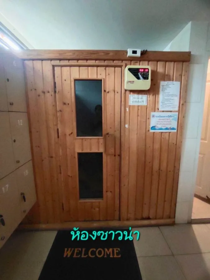 Condo for sale, The Cube Plus Chaengwattana, kitchen separated into privacy. Swimming pool view Hurry and own it now.