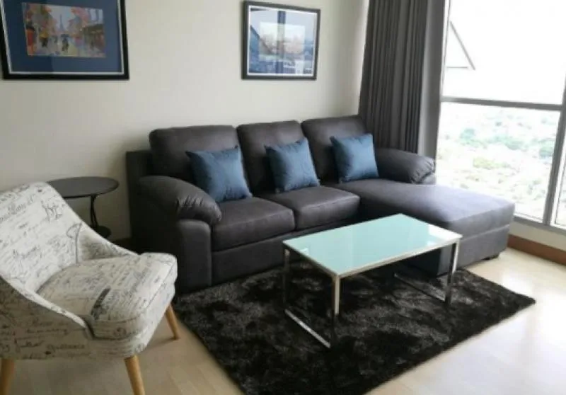For rent, Rhythm Ratchada, 2 bedrooms, 2 bathrooms, fully furnished, built-in wardrobe, this price is very good value. Book now before it slips out of your hands.