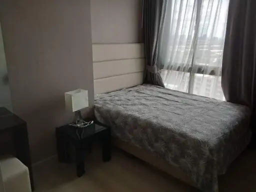 For sale: The Signature by Urbano, 2 bedrooms, beautiful view, plus all furniture. If you don't reserve, you'll miss a lot.