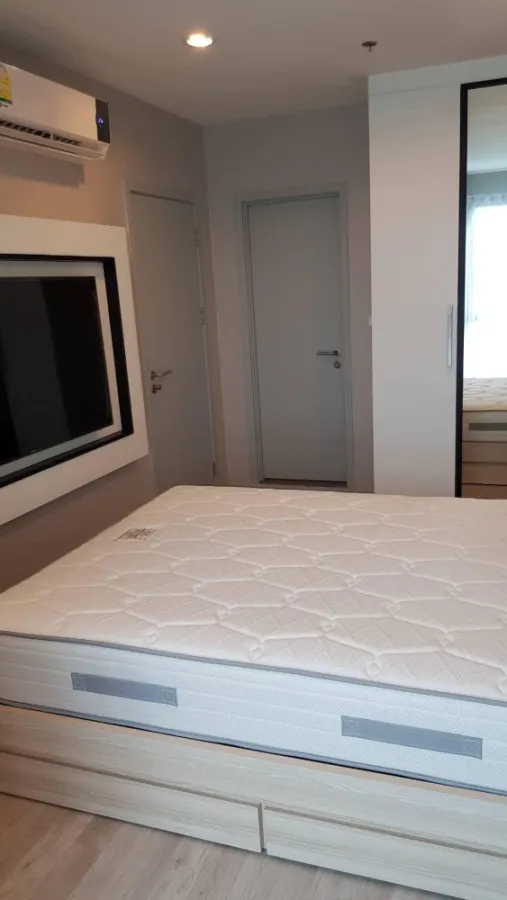 for rent คอนโด ไอดีโอ โมบิ จรัญ-อินเตอร์เชนจ์ 1 ห้องนอน 1 ห้องน้ำ ตกแต่งครบ วิวสูง จองได้เลย