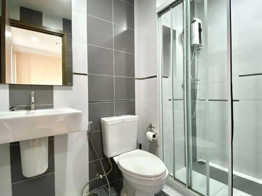 Condo for rent, The Base Sukhumvit 77, near shopping centers Convenient transportation, book now!