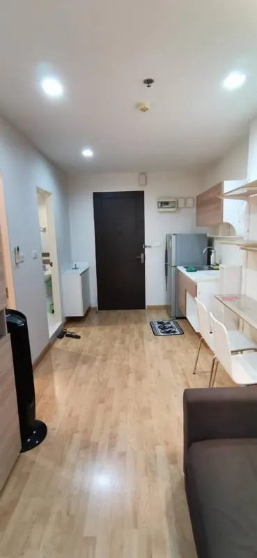 Can't bang!! For rent Casa Condo Asoke-Dindaeng The convenience of living in the city meets the needs.
