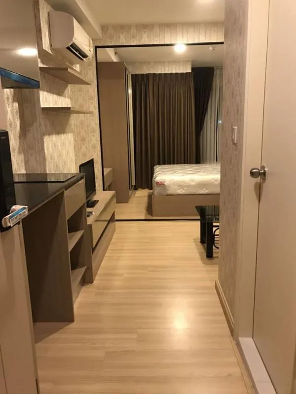 For rent Knightsbridge Sky City Saphan Mai, 9th floor, fully furnished. You can come in