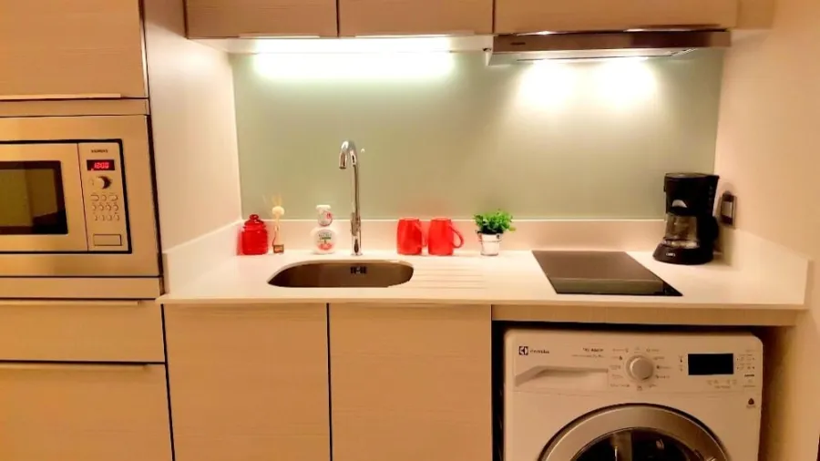 For rent, H Condo Sukhumvit 43, 16th floor, beautiful room, high floor, spacious, comfortable, hurry before it slips out of your hands.