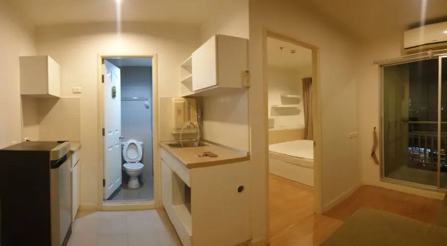 For sale: Lumpini Ville Chaengwattana-Pak Kret, Building B, 8th floor, spacious room, comfortable to live in. Interested in owning it, hurry and reser