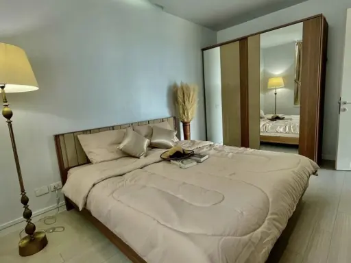 For sale or rent T.C. Green, beautiful view, very open and airy. A room in white tones that is pleasing to the eye. you will not be disappointed.