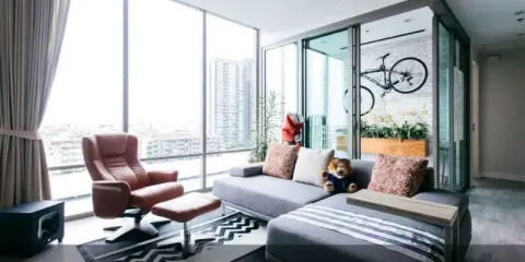 ห้องมุม The Room Bts Wongwianyai ขายคอนโด 2ห้องนอน ตกแต่งสวย วิวเริ่ด หันทิศเหนือ บรรยากาศดีเว่อร์