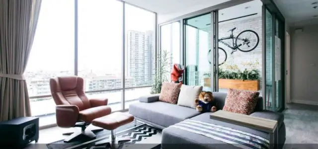 ห้องมุม The Room Bts Wongwianyai ขายคอนโด 2ห้องนอน ตกแต่งสวย วิวเริ่ด หันทิศเหนือ บรรยากาศดีเว่อร์ images