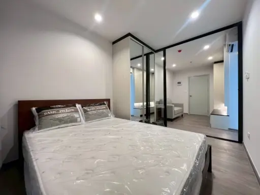 ให้เช่า Regent Home Wuttakat ห้องชั้นสูง เฟอร์พร้อม รีบจองเลย images