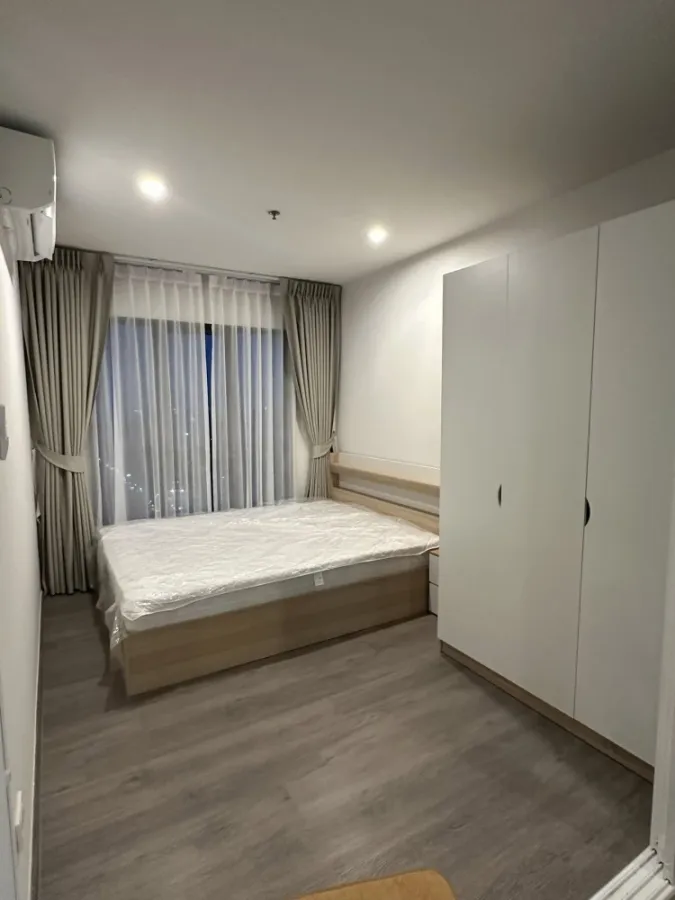ให้เช่า Regent Home Wuttakat ชั้น 25 ห้องกั้น แต่งครบ พร้อมอยู่ สนใจจองเลย ด่วนๆ