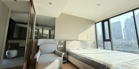 🌟🏙️ ให้เช่า Urbietia Thonglor | ห้องใหญ่ 2 ห้องนอน ใจกลางทองหล่อ พร้อมอยู่! 🏙️🌟