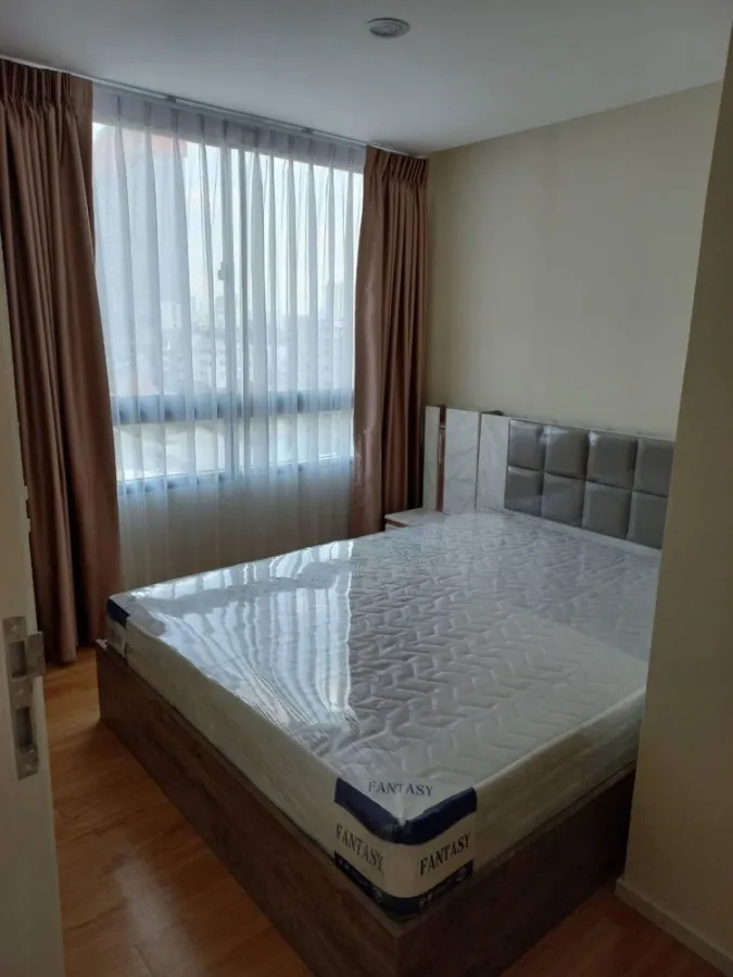 For rent, Modern Condo Charan 79, Studio room, 8th floor, size 28 sq m., good atmosphere, fully furnished, ready to move in, book now.