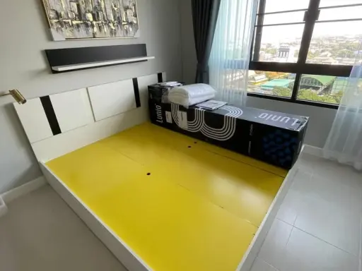 For rent: Lumpini Ville Sukhumvit 77. Corner unit with unobstructed view. Fully furnished with appliances. Ready to move in.