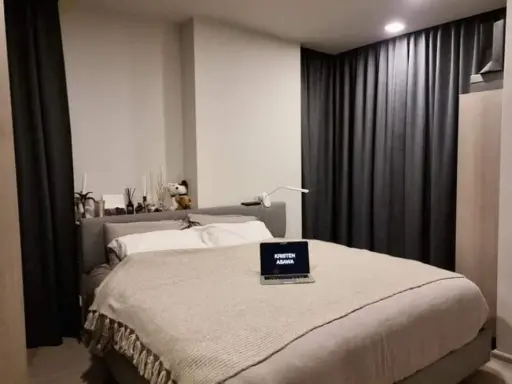 Sell / rent Quintara Treehouse Sukhumvit 42 condo, corner room, private, good view, no building block