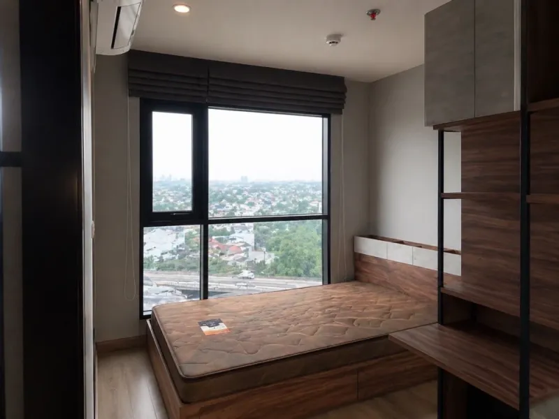 ให้เช่า Brix Condominium ห้องพร้อมอยู่ สิ่งอำนวยความสะดวกครบครัน มาจับมาจองได้แล้ววันนี้ อย่าพลาด
