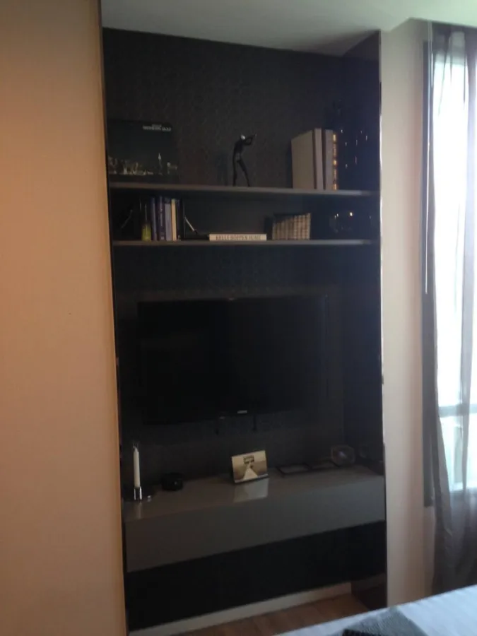 Condo for sale/rent, The Room Sukhumvit 69, next to bts Phra Khanong, beautiful room, pool view, ready to move in. Book now, don't miss it!