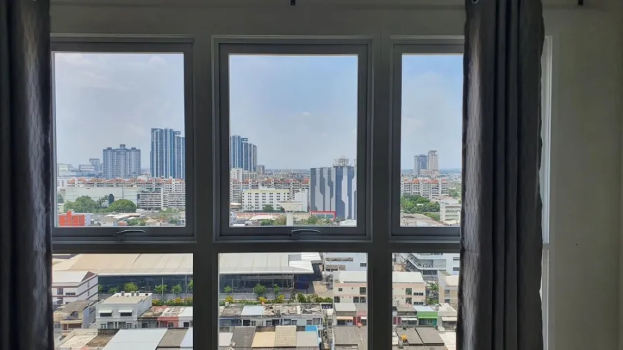 Condo for rent, Supalai Veranda Ramkhamhaeng, nice room, furnished + electrical appliances ready, has a very high view, book now.