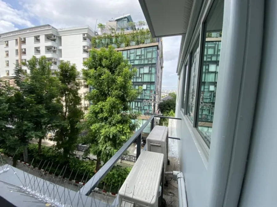 Sell My Condo Sukhumvit 81, corner room, tree view, electrical appliances ready. with the price you are satisfied. Book now.