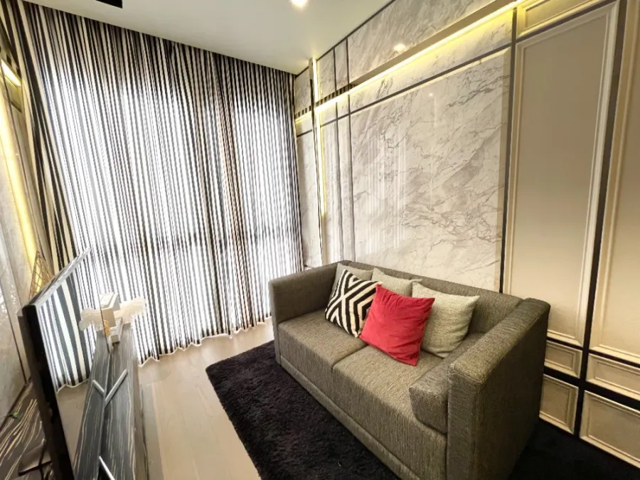 Quick sale!! Ashton Asoke Condo, beautiful room, next to BTS Asoke, fully furnished, book now!!