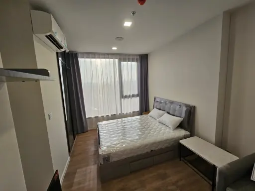 For rent: Modiz Rhyme Ramkhamhaeng, 15th floor, fully furnished room, ready to move in immediately. Interested, book now. Don't miss out.