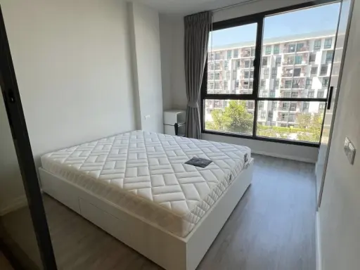 For rent: Blue Sukhumvit 105, 1 bedroom, 1 bathroom, good location, convenient transportation, comes with complete facilities, don't miss it.