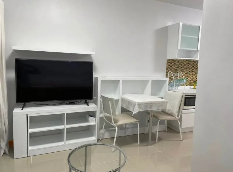 Condo for sale or rent, A Space Asoke-Ratchada, spacious swimming pool room with usable space with the best price, book now