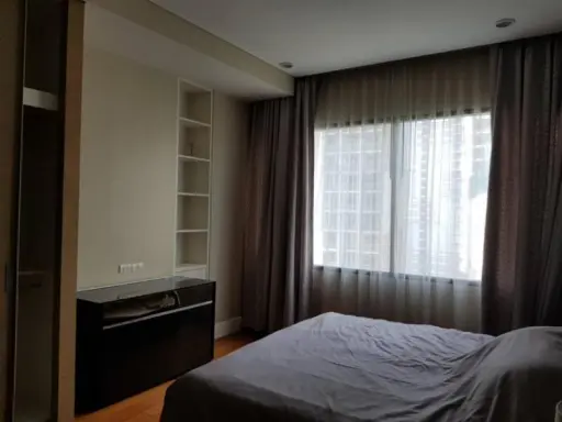 ขายด่วน!! คอนโด ไบร์ท สุขุมวิท 24 ชั้น 8 ห้องกว้าง พร้อมอยู่ ทำเลดี ราคาโดนใจ รีบจองเลย!! images