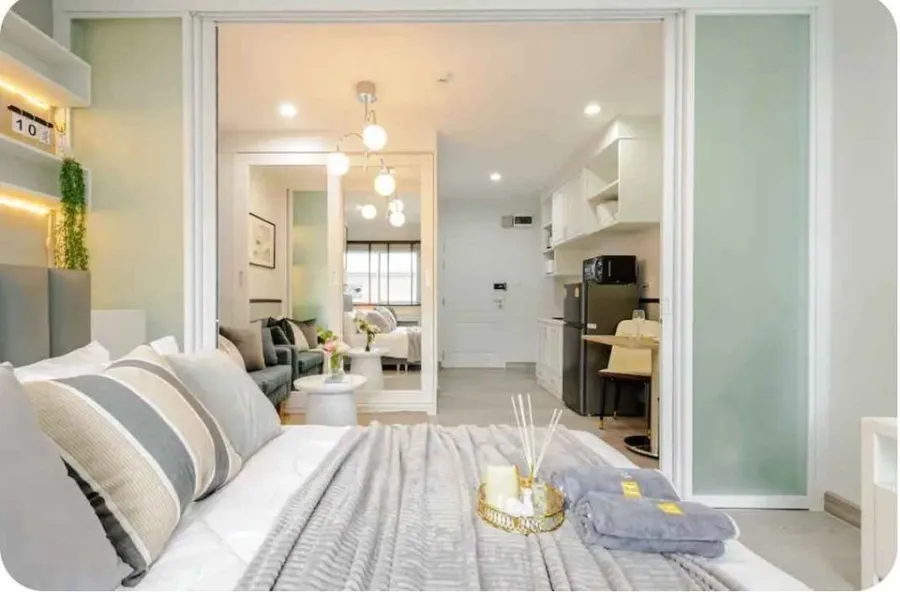 For rent, Sense of London, beautiful room, amazing Buit-In, fully furnished, great tone control, if you miss it you will regret it.