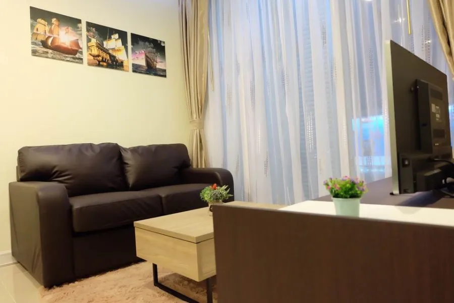 Condo for rent, TC green Rama 9, spacious room There is space to use, friendly price, do not reserve, you will regret it.