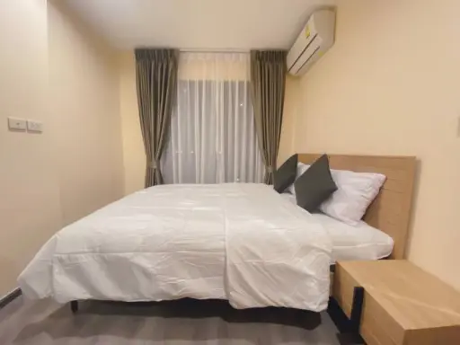 Urgent for rent !! Rich Park Triple Station Condo with full facilities Near the source of food, book now !!