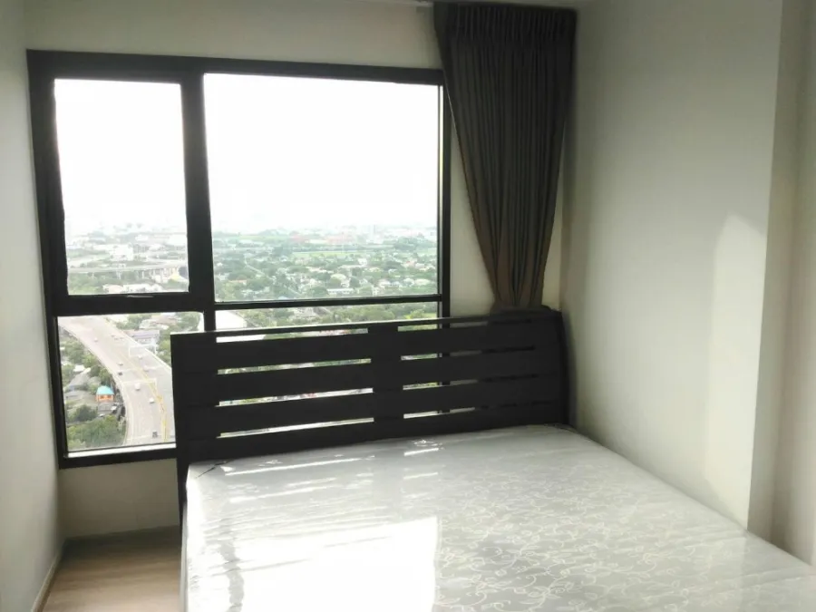 Condo for sale, rent, The Base Rama 9 - Ramkhamhaeng, empty room, good price, room decoration lover Let me tell you that you don't miss it.