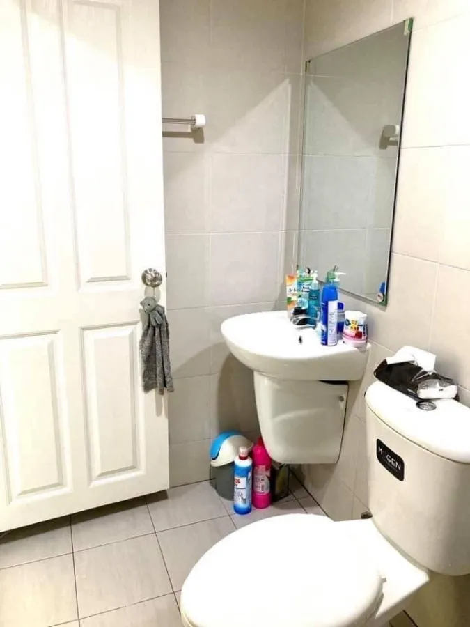 For rent: The Prop Condo Chaengwattana 12, swimming pool view. Complete facilities Carry your bag and move in.