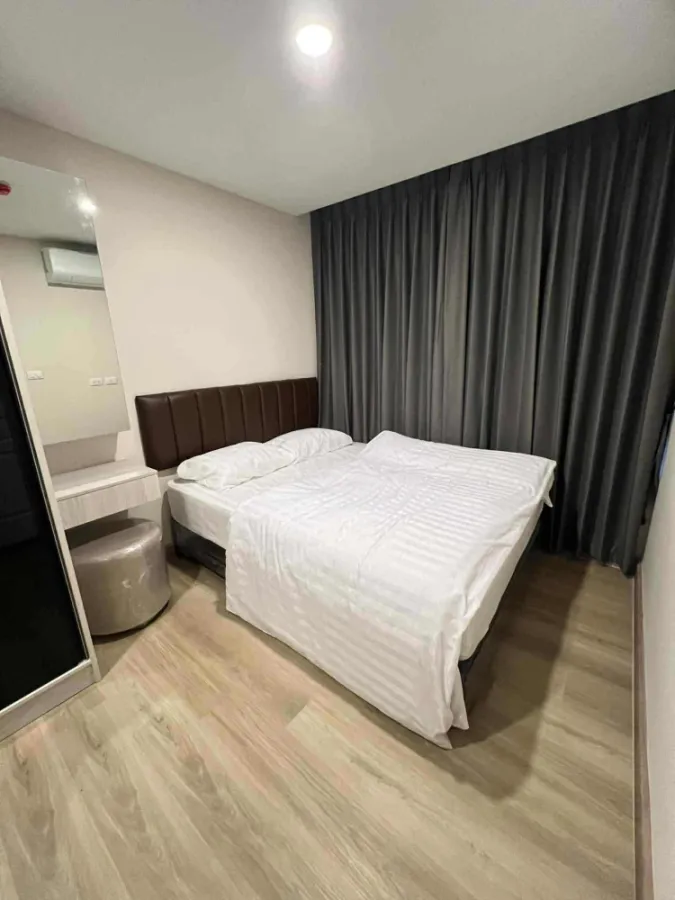 For rent: The Indeed Condo Amata, 4th floor, pool view, fully furnished, nice to live in, reserve now, hurry!