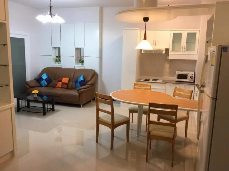 Sale with tenants Supalai place Sukhumvith 39, size 73.5 sq m, spacious room, fully furnished, near bts, do not miss !!