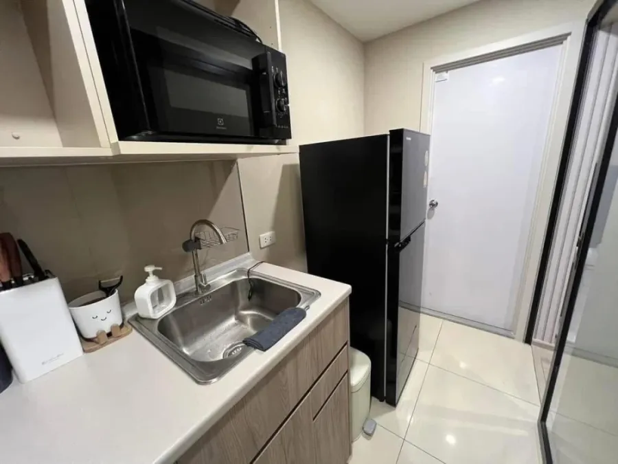For rent sell: Plum Condo Sukhumvit 97/1, well-separated rooms, reasonable price. I must say that you definitely must not miss this.