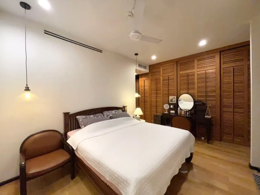 ขาย Circle Living Prototype ห้องกว้าง ตกแต่งด้วยไม้สัก เฟอร์ครบชุด เครื่องใช้ไฟฟ้าครบครัน ห้ามพลาด