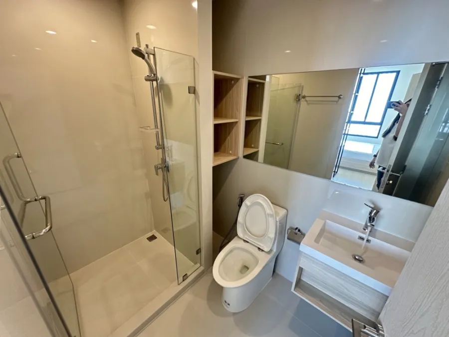 Down payment for sale, Nue Noble Ratchada-Lat Phrao, 14th floor, open view, corner room, very private. Travel comfortably. Book now.