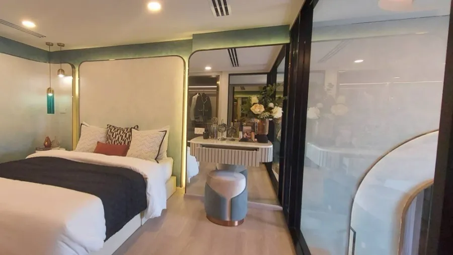 Selling down payment, So Origin Siriraj, Duplex room, spacious, airy, with many amenities, book now!