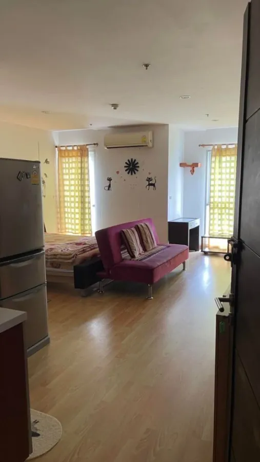 Condo for rent, The Light Ladprao, 1 bedroom, 1 bathroom, complete facilities room ready to move in If interested, hurry up to reserve.