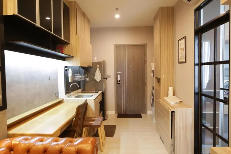 Corner room for rent The Niche Pride Thonglor-Phetchaburi, fully furnished, electrical appliances, pool view, reserve now.