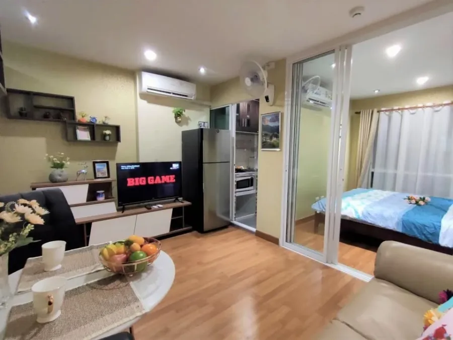 For rent, Regent Home Sukhumvit 81, size 28 sqm., 6th floor, private corner room, open view, peaceful like this, must book