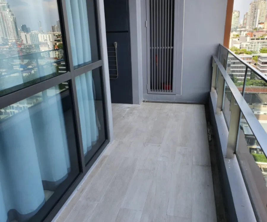 Sell/Rent Condo The Room Sukhumvit 38, luxury project, stylish, ready to move in, convenient location, good location, don't miss it!!