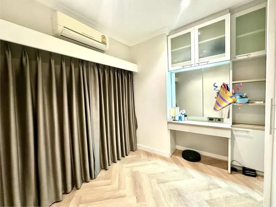 ให้เช่า Grand Park View Asoke ห้องน่าอยู่ ชั้นสูง กว้างขวางอยู่สบาย 2 ห้องนอน รีบจองเลย